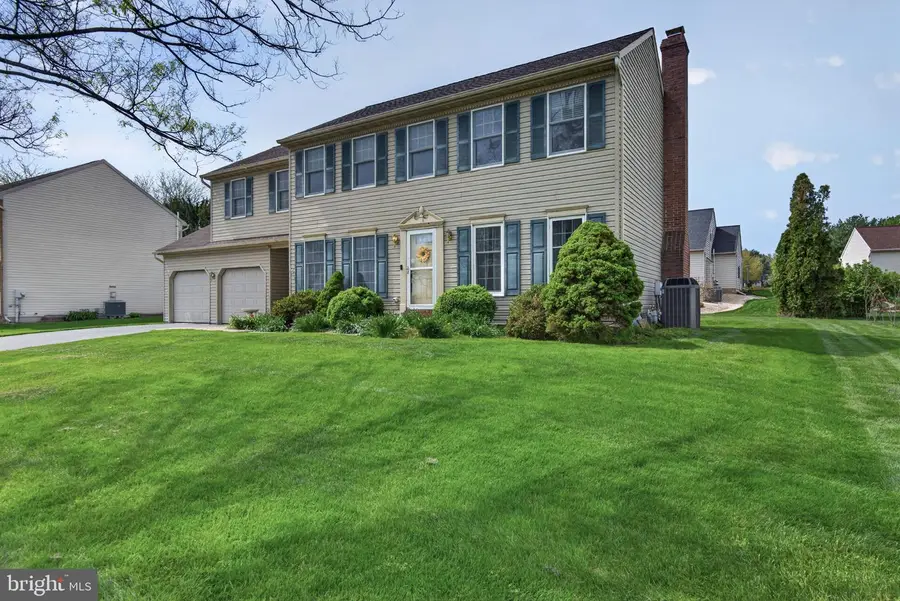 213 Stone Creek Rd, Lancaster, PA 17603 - #2