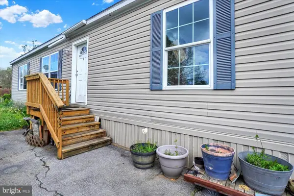 55 Birch Ln, COLUMBIA, PA 17512