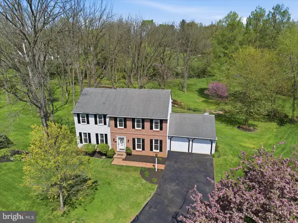 413 Glenbrook Ct, LANCASTER, PA 17603