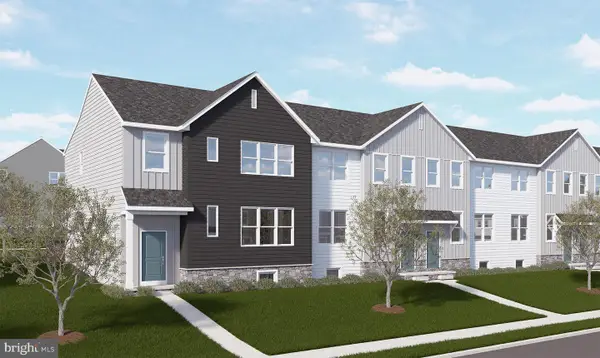 4 N Conifer Dr, ELIZABETHTOWN, PA 17022