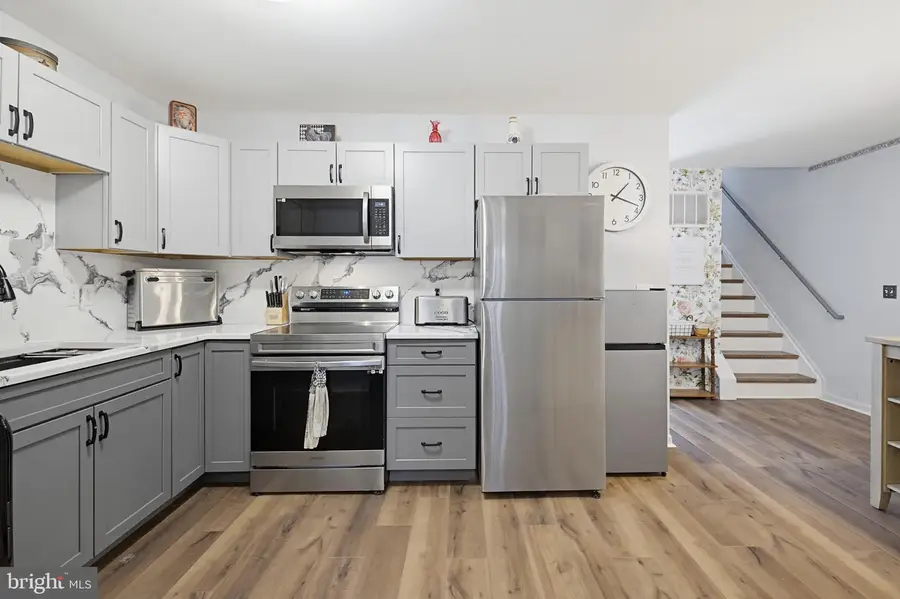 206 Red Cedar Ln, Marietta, PA 17547 - #3