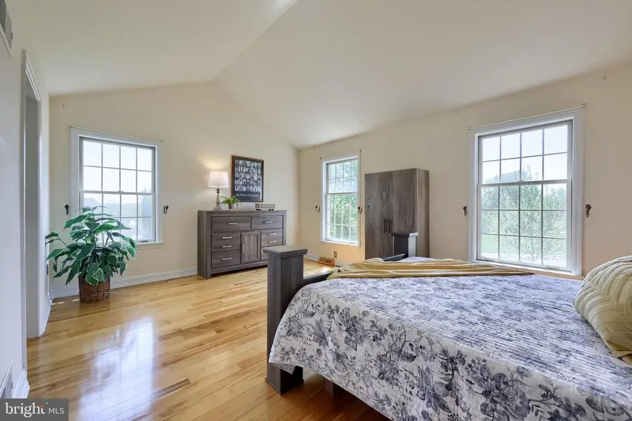 2144 Saddleridge Rd, Lancaster, PA 17601 - #3