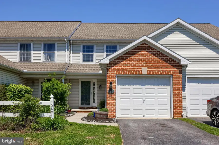 4050 Parkside Ct, Mount Joy, PA 17552 - #2