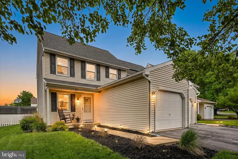 84 Red Stone Cir, Reinholds, PA 17569 - #2