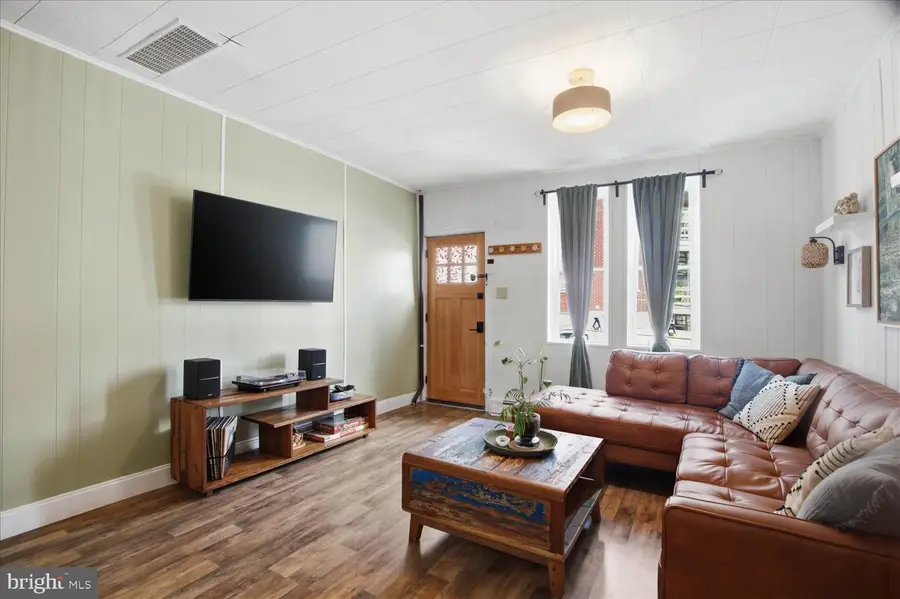 134 Laurel St, Lancaster, PA 17603 - #3