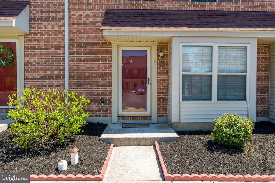 4 Acorn Blvd, Lancaster, PA 17602 - #2