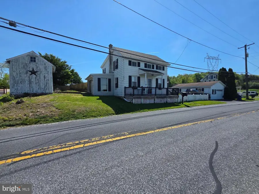713 Kinderhook Rd, Columbia, PA 17512 - #3