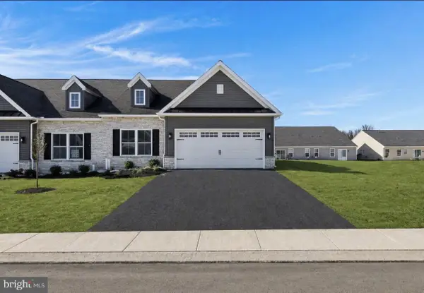 236 Pilgrim Dr, LANCASTER, PA 17603