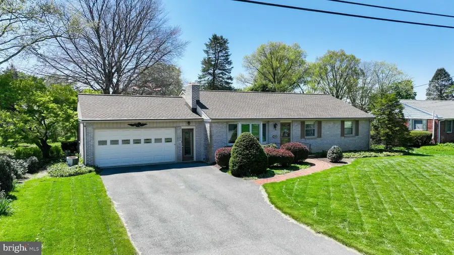 2188 Kolb Dr, Lancaster, PA 17601 - #2