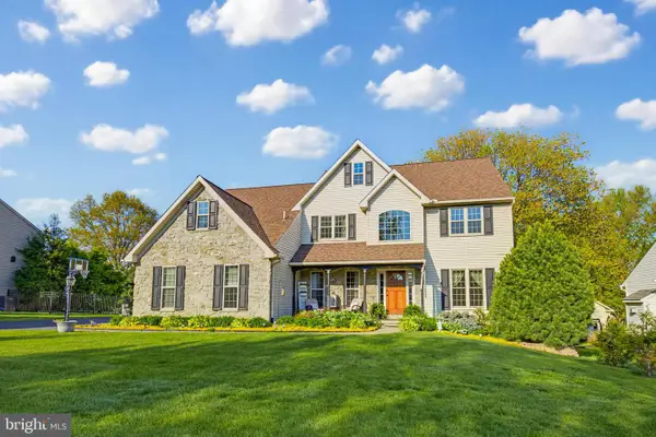 7 Thornhill Ln, WILLOW STREET, PA 17584