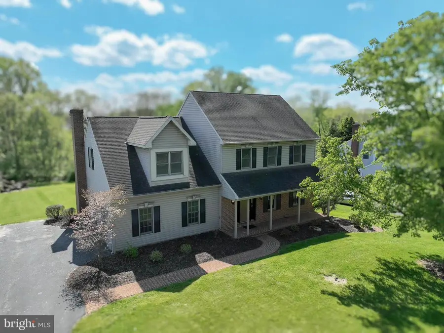 344 W Charlotte St, Millersville, PA 17551 - #2