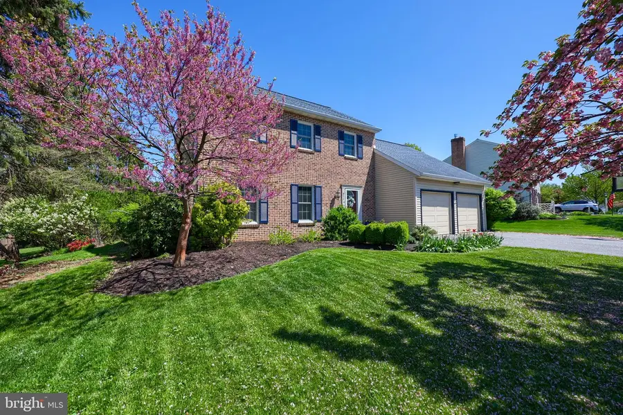 911 Jade Ave, Lancaster, PA 17601 - #2