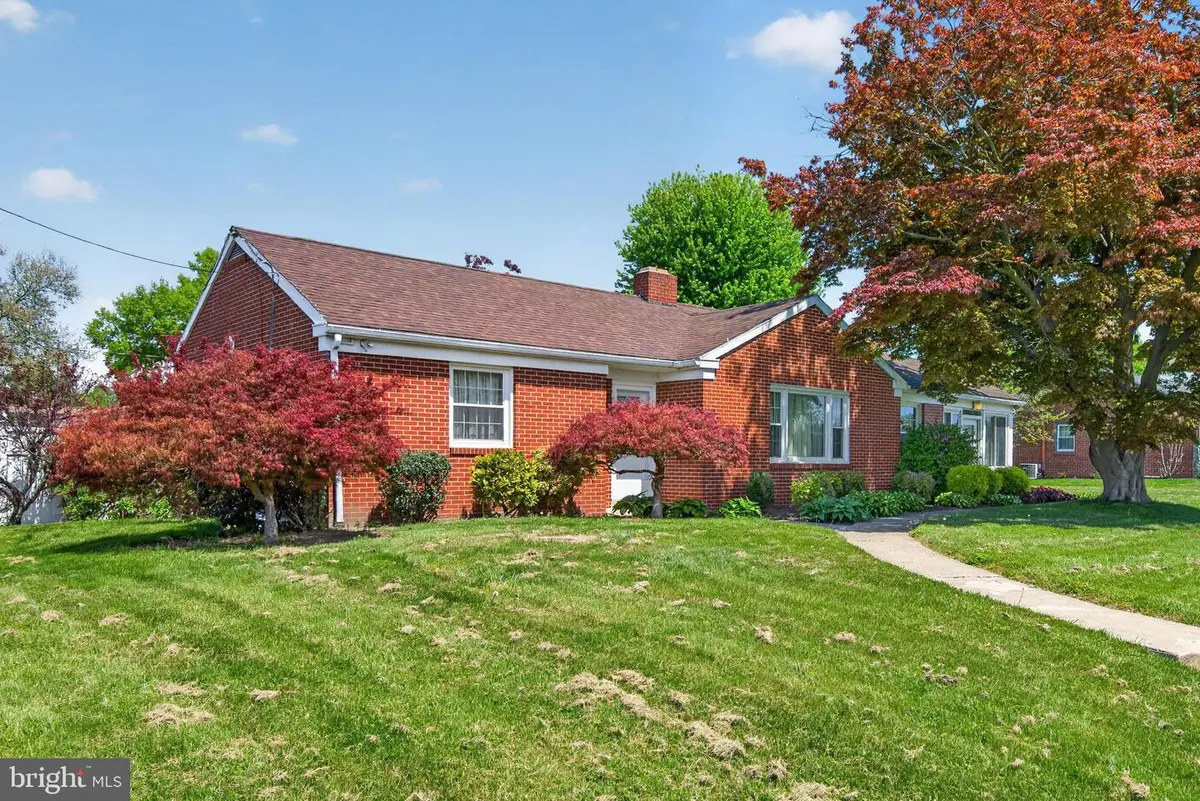 1105 Central Ave, Columbia, PA 17512 - #1