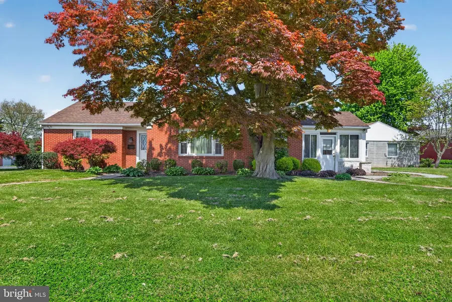 1105 Central Ave, Columbia, PA 17512 - #2