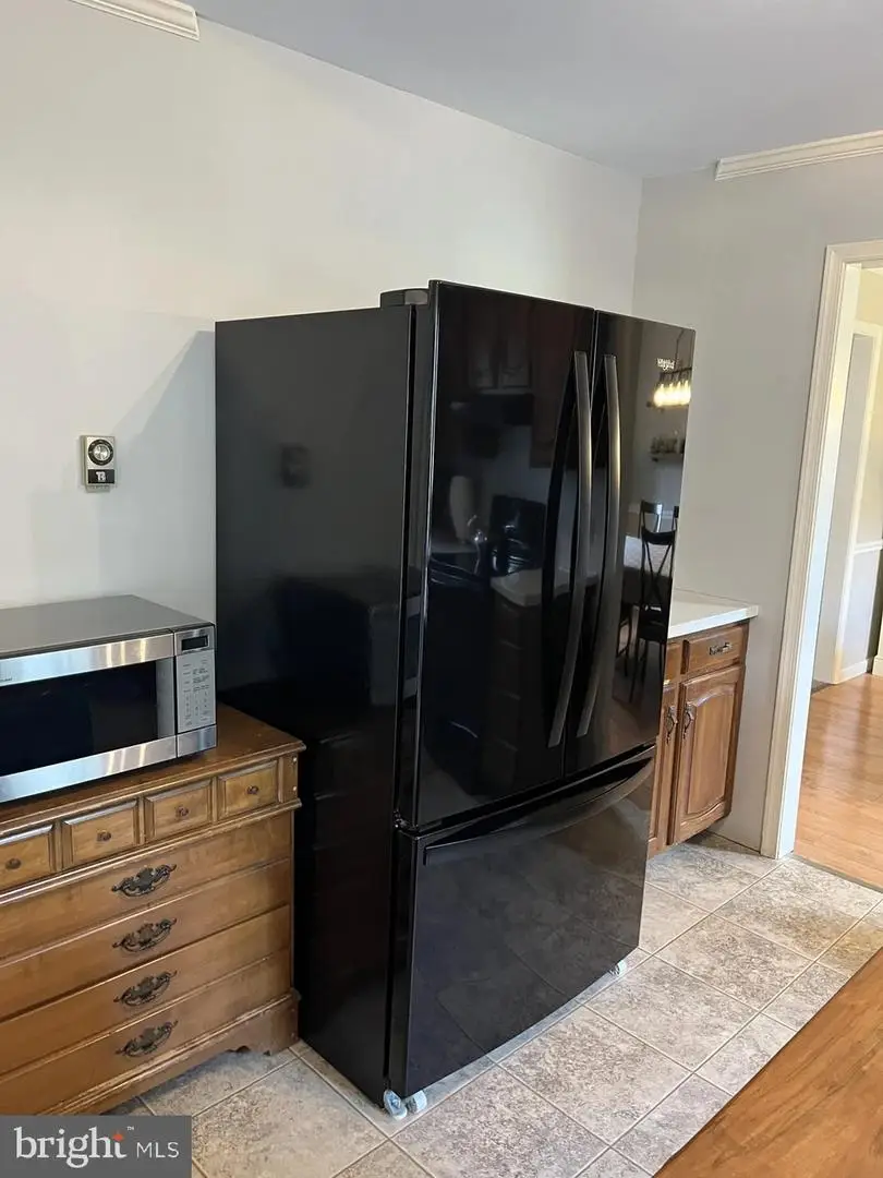 213 Tobacco Rd, Ephrata, PA 17522 - #2