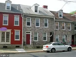 404 W Orange St, Lancaster, PA 17603 - #1