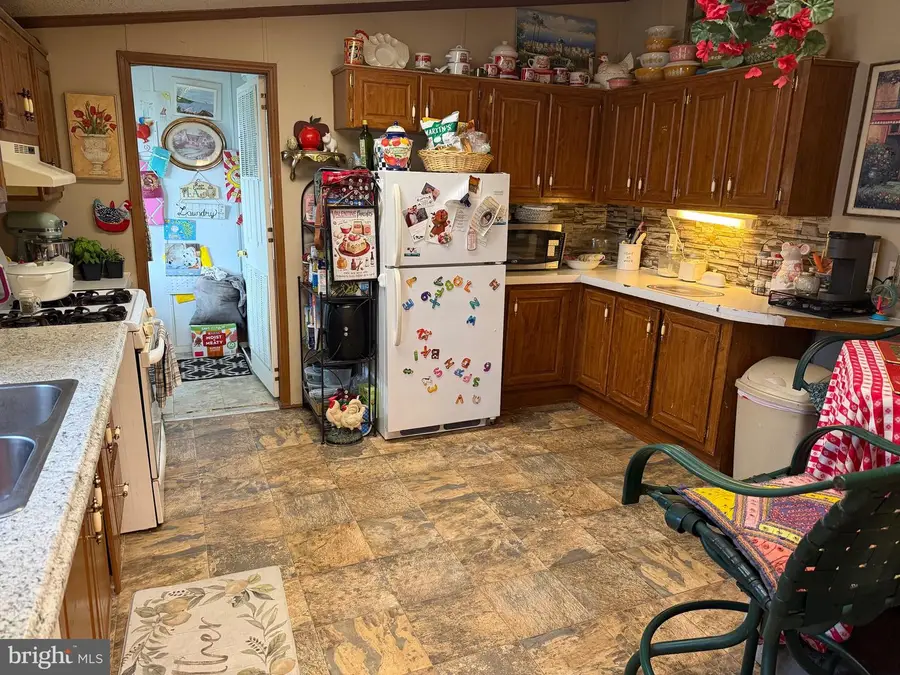 215 Longwood Ct W, Lancaster, PA 17603 - #3