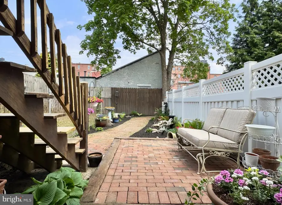 315 1/2 E Chestnut St, Lancaster, PA 17602 - #2