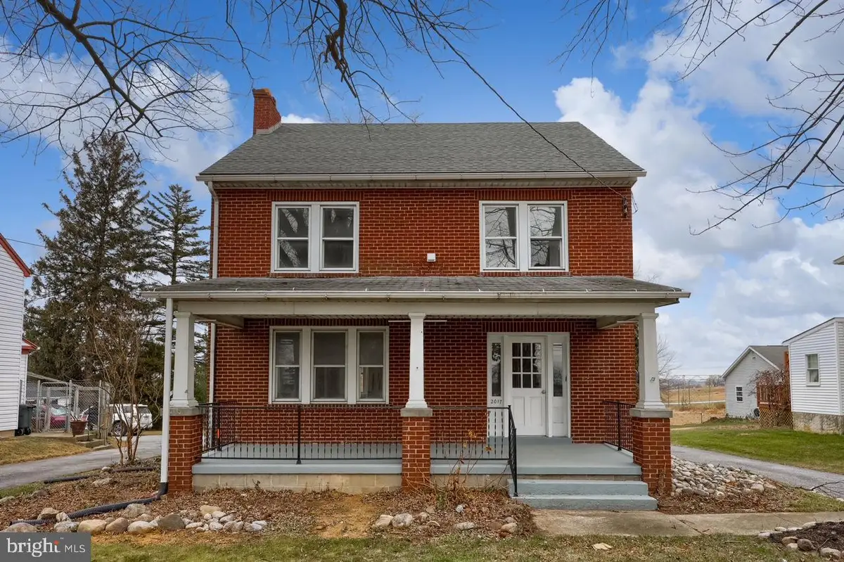 2017 Old Philadelphia Pike, Smoketown, PA 17576 - #1