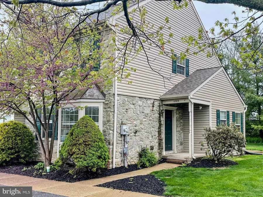 1889 Shady Oak Dr, Mount Joy, PA 17552 - #3