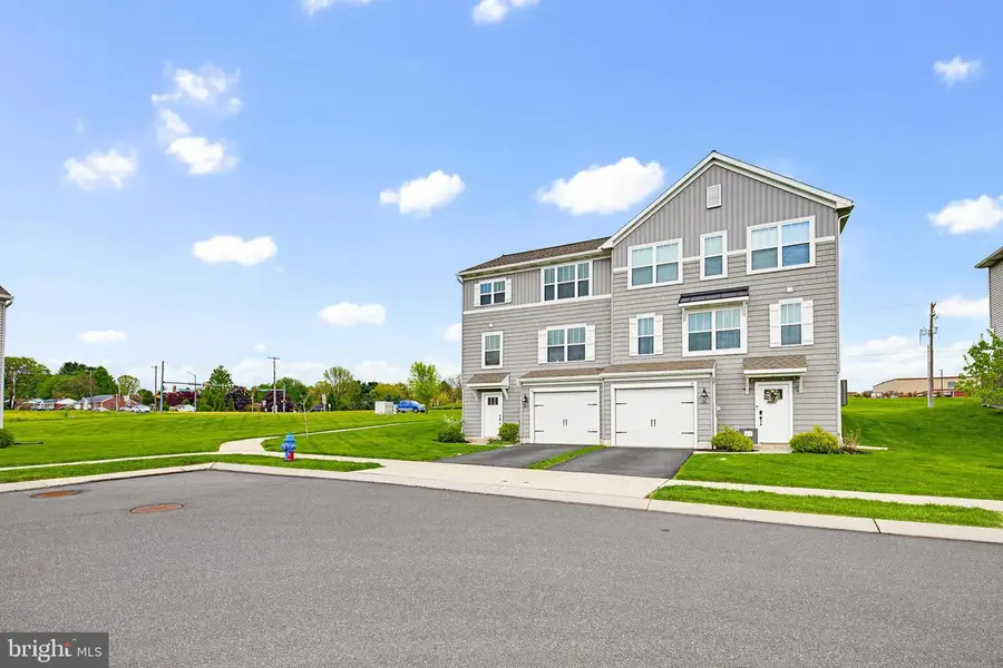 10 Southside Dr, Willow Street, PA 17584 - #3