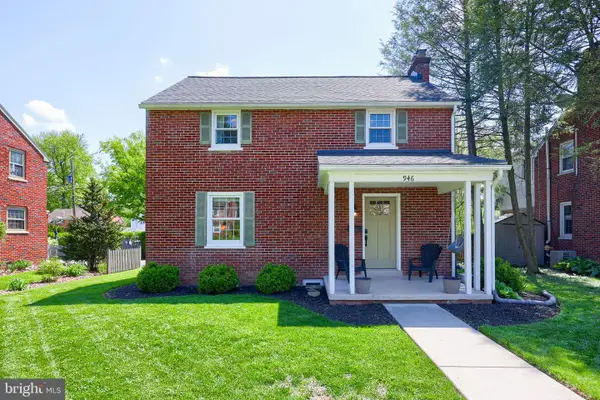 946 Salisbury Ct, LANCASTER, PA 17601