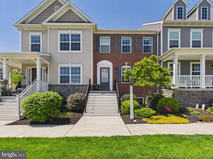 903 Danesfield Ln, Lancaster, PA 17601 - #2