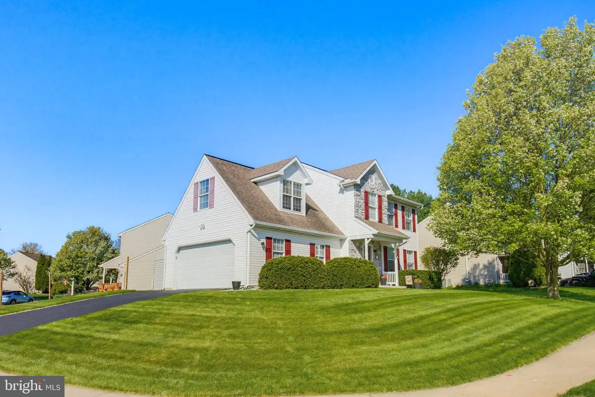 76 Ashley Dr, Marietta, PA 17547 - #1