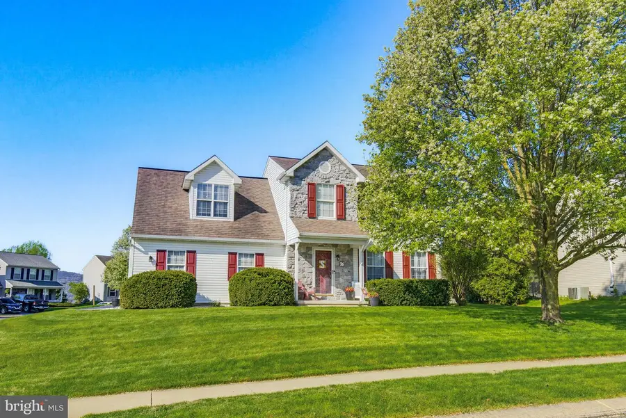 76 Ashley Dr, Marietta, PA 17547 - #2