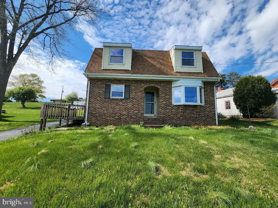 827 Disston View Dr, Lititz, PA 17543 - #1