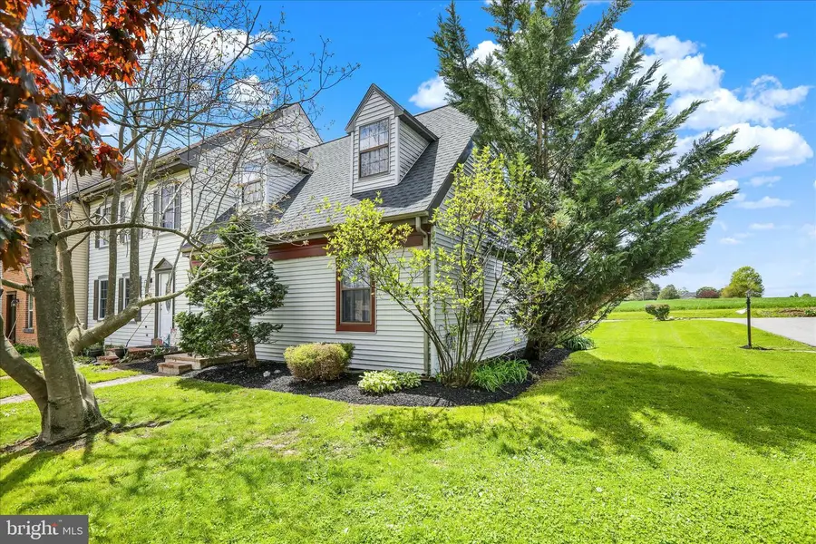 40 Carriage House Dr, Willow Street, PA 17584 - #3