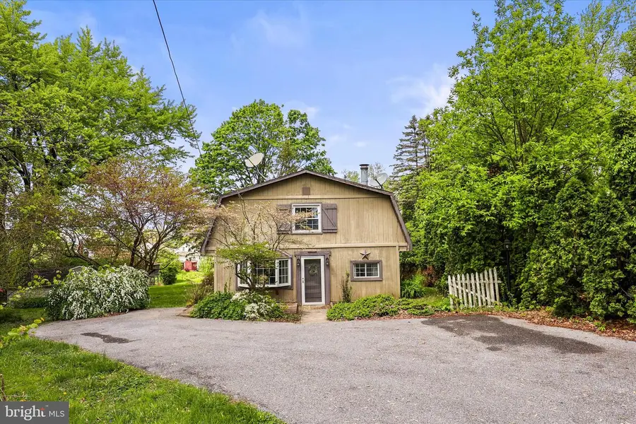 2963 Spring Valley Rd, Lancaster, PA 17601 - #2