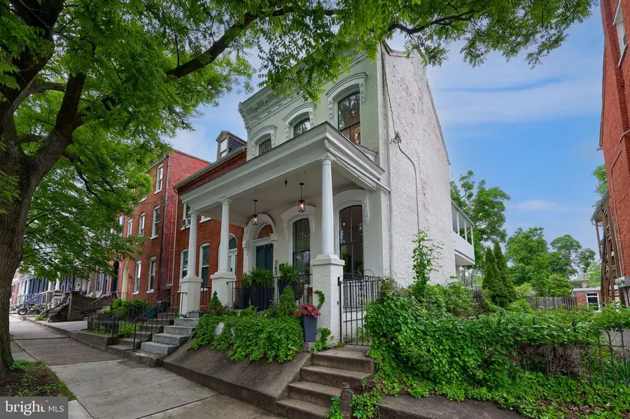 545 W Orange St, Lancaster, PA 17603 - #3