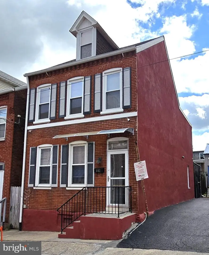 642 Lafayette St, Lancaster, PA 17603 - #1