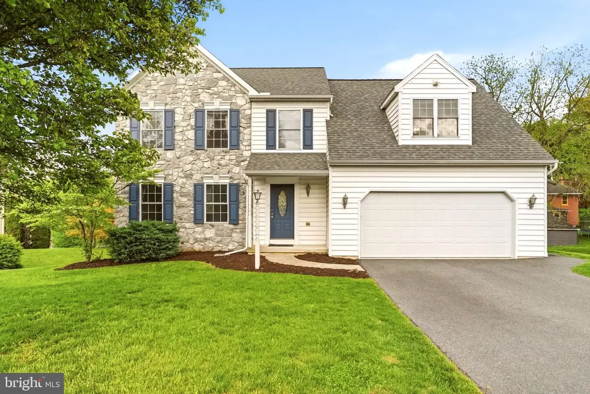 608 Redwood Dr, Lancaster, PA 17602 - #1