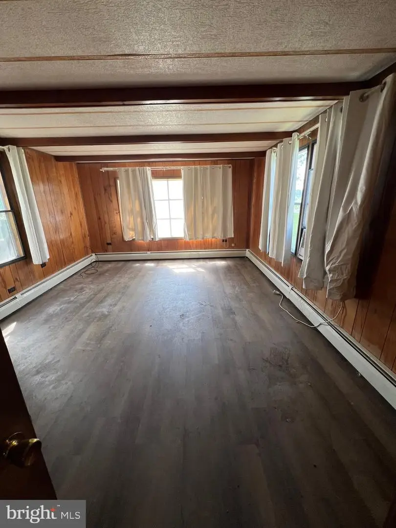 2318 Rockvale Rd, Lancaster, PA 17602 - #3