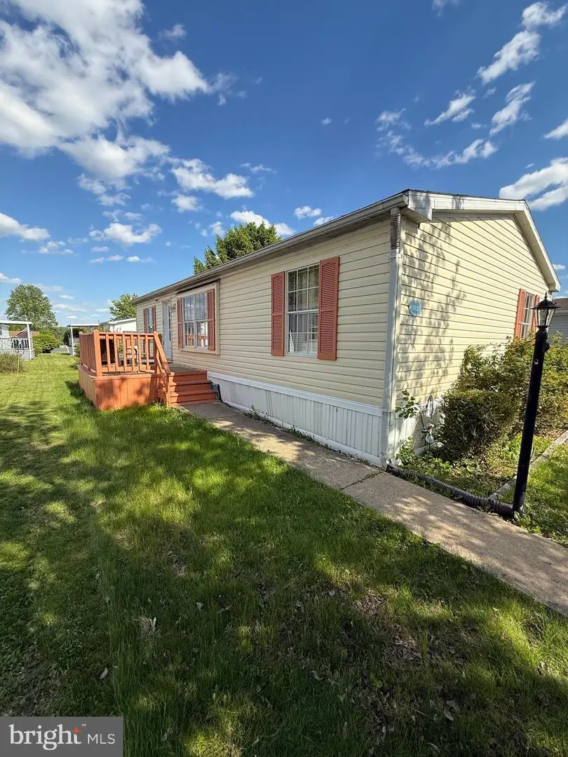 102 Bridlewood Ct S, Lancaster, PA 17603 - #1