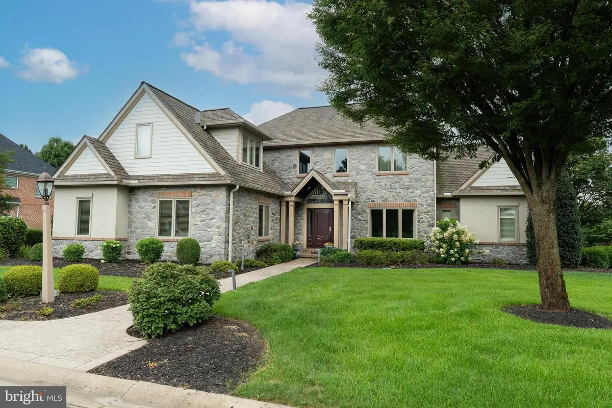 783 Bent Creek Dr, Lititz, PA 17543 - #1