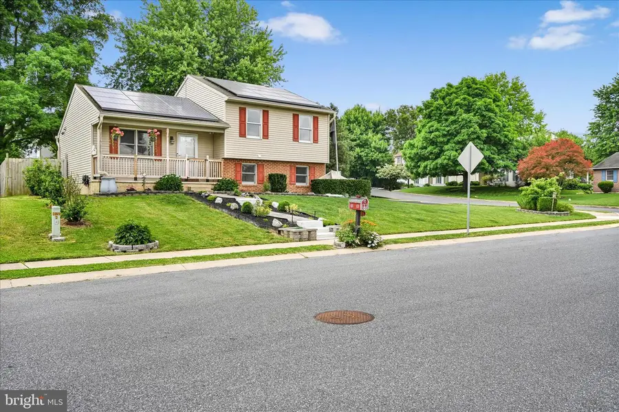 101 Foxchase Dr, Elizabethtown, PA 17022 - #2