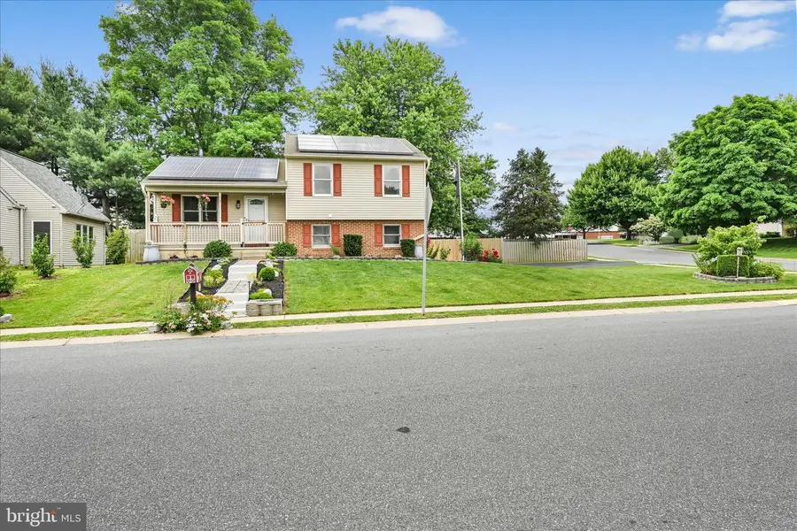 101 Foxchase Dr, Elizabethtown, PA 17022 - #3
