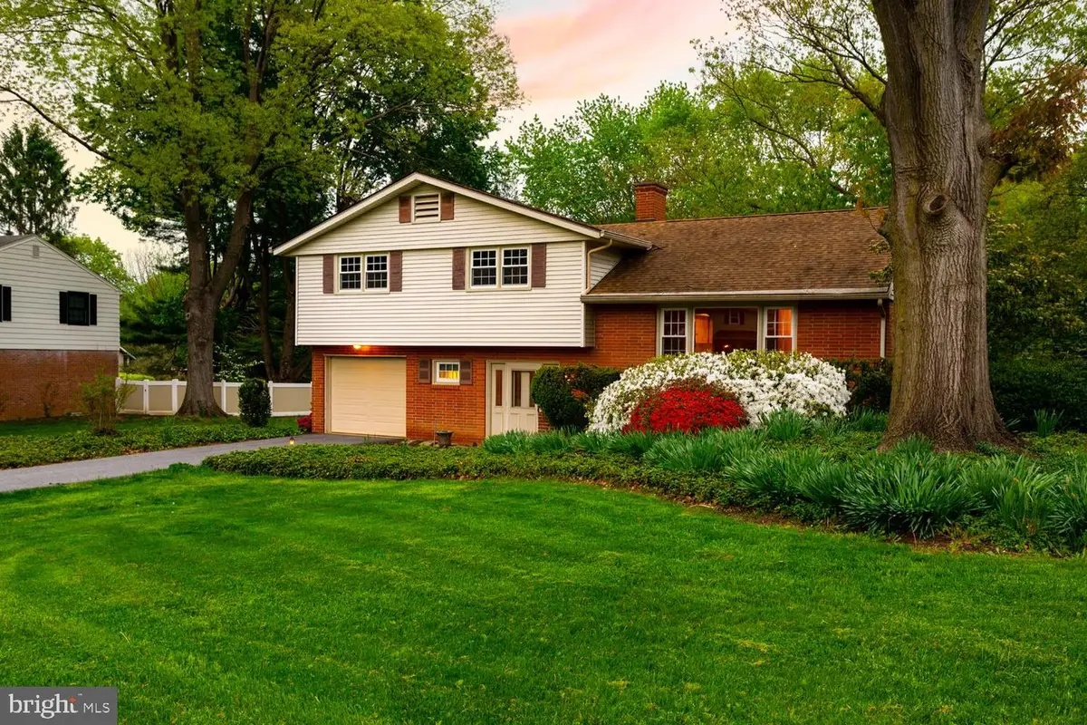 1907 Robindale Ave, Lancaster, PA 17601 - #1