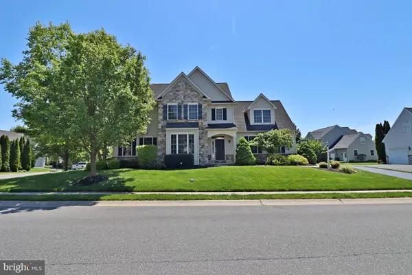 312 Squire Ln, LITITZ, PA 17543