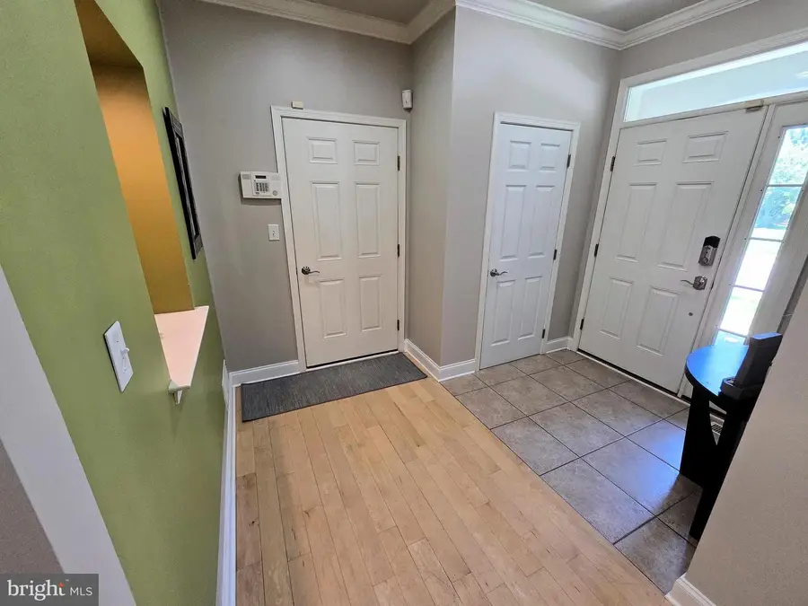 312 Squire Ln, Lititz, PA 17543 - #3