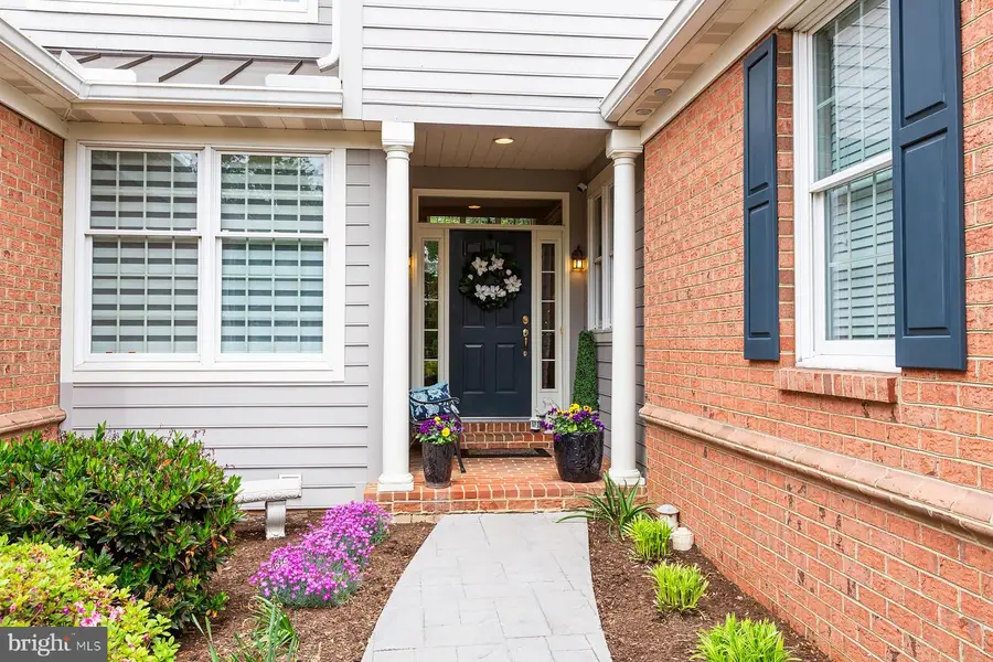 607 Northfield Rd, Lititz, PA 17543 - #2