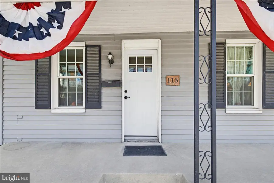 115 S Main St, Manheim, PA 17545 - #2
