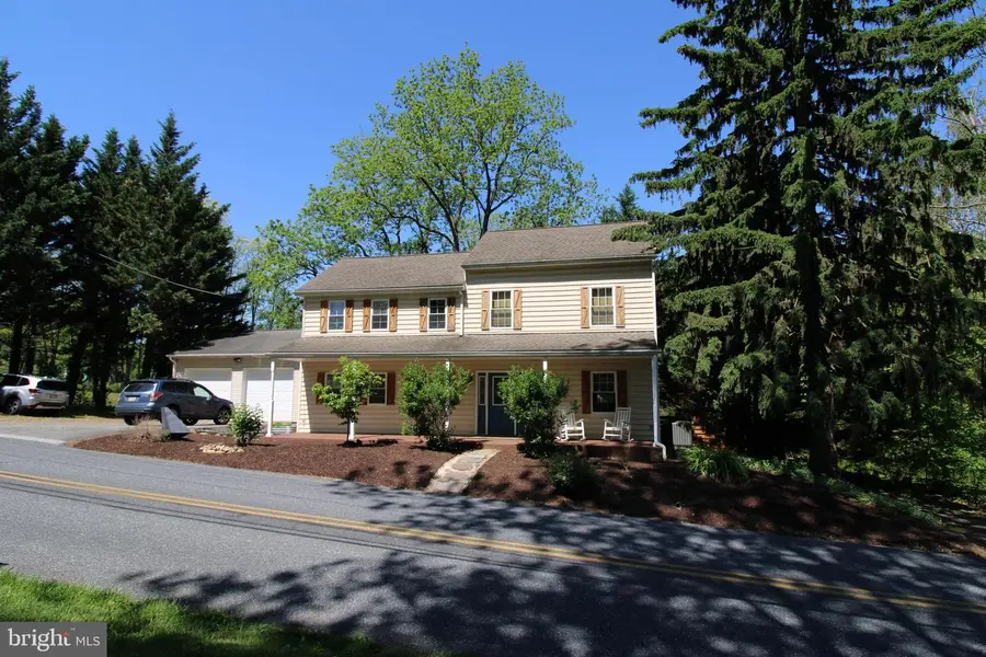 665 Hempfield Hill Rd, Columbia, PA 17512 - #3