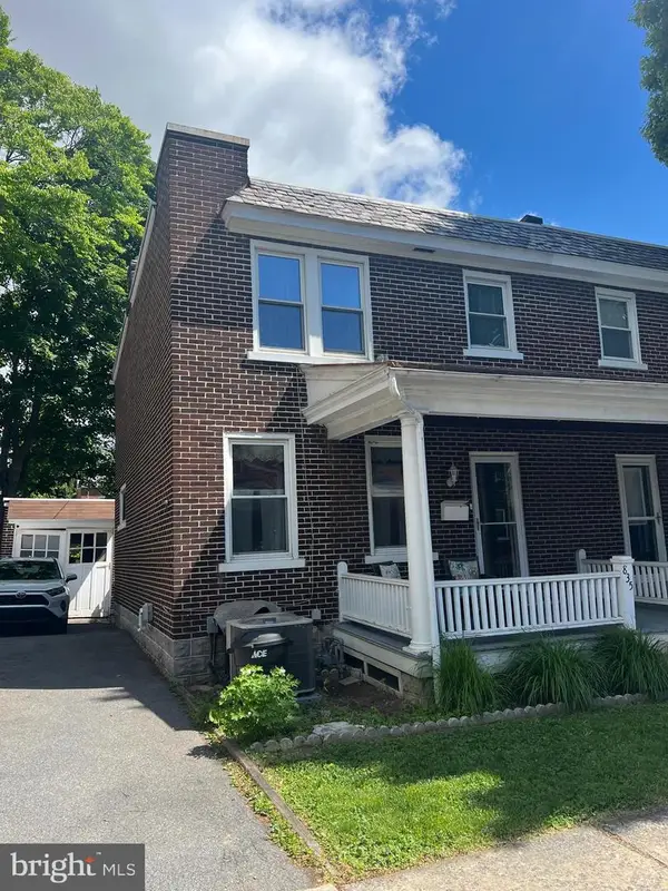 835 Ocean Ave, LANCASTER, PA 17603
