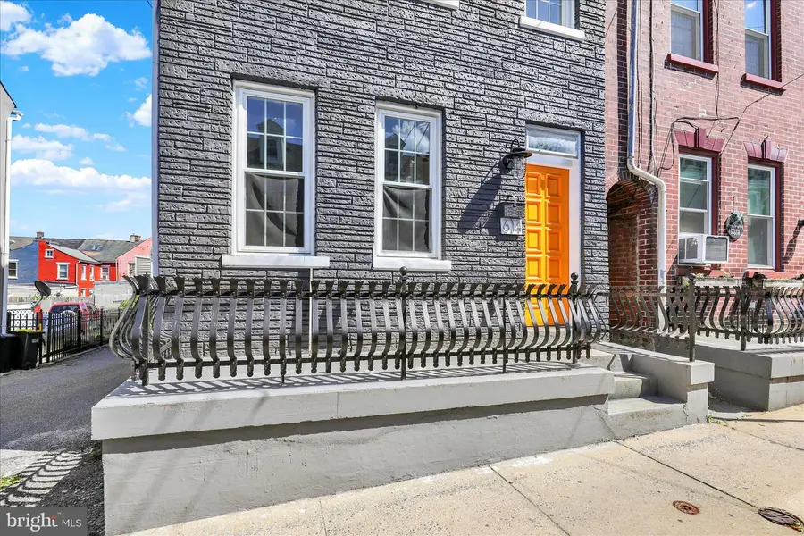 614 Saint Joseph St, Lancaster, PA 17603 - #2