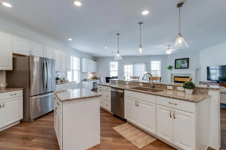 357 Home Towne Blvd, Ephrata, PA 17522 - #2