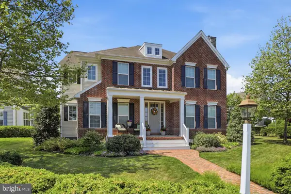 1154 Edgemoor Ct, LANCASTER, PA 17601